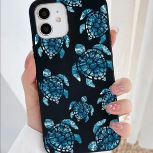 Sea turtle Print Phone case. iPhone 12/12 pro